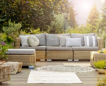 Comment bien prendre soin de son mobilier extérieur ?